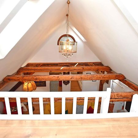 Romantic Apartment Under The Prague Castle Exterior foto