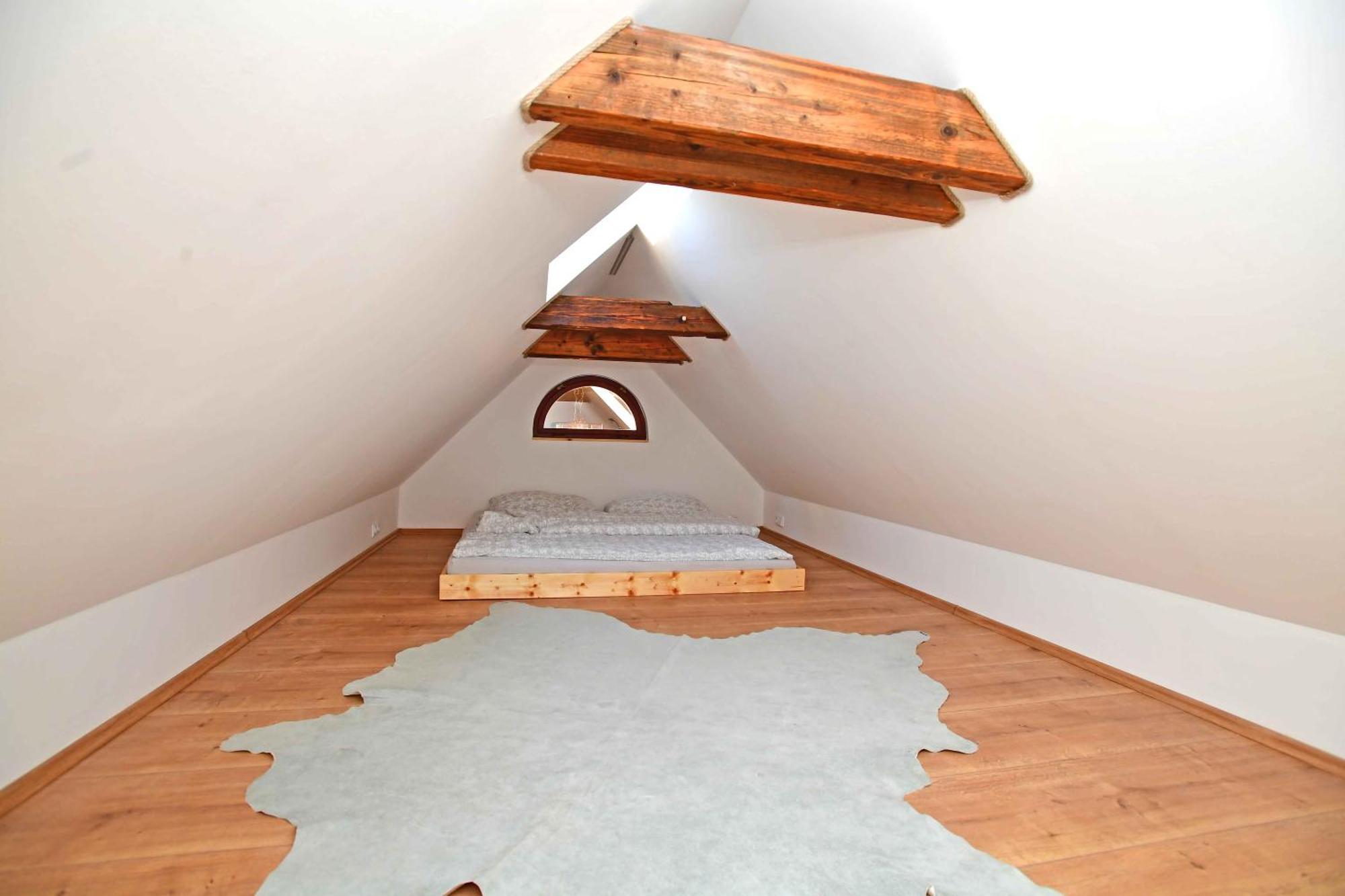 Romantic Apartment Under The Prague Castle Exterior foto